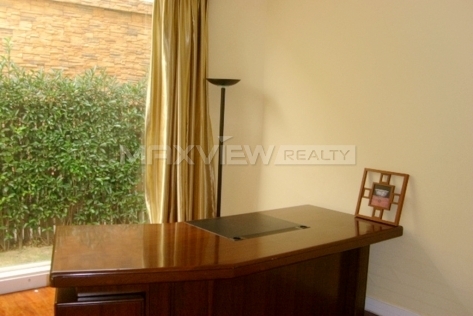 Jiushi Western Suburban Garden   |   久事西郊花园 4bedroom 232sqm ¥24,000 QPV00877