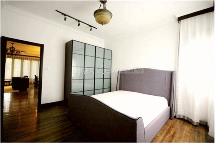 Old Apartment on Maoming S. Road 2bedroom 120sqm ¥25,000 SH015596