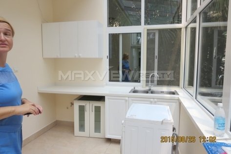 Jiushi Western Suburban Garden   |   久事西郊花园 4bedroom 300sqm ¥29,000 SH015777