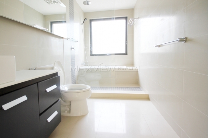 Jiushi Western Suburban Garden   |   久事西郊花园 4bedroom 330sqm ¥35,000 SH002546