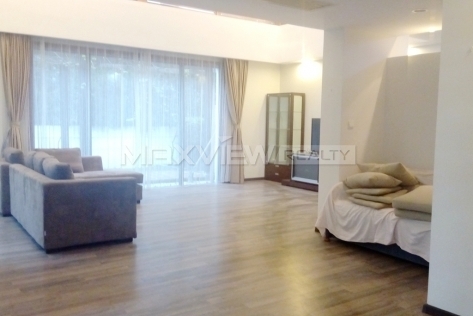 Lakeside Ville   |   湖畔佳苑 4bedroom 350sqm ¥40,000 QPV00417