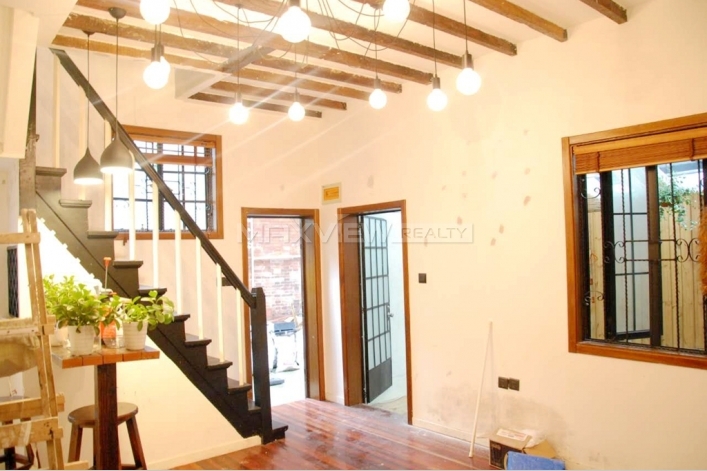 Old Lane House on  Chongqing S. Road 1bedroom 90sqm ¥18,000 SH015902