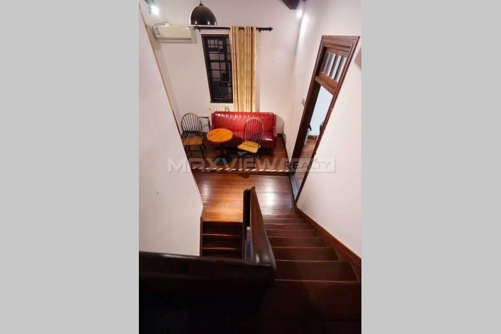 Old Lane House on Wuyuan Road  4bedroom 220sqm ¥43,000 SH016011