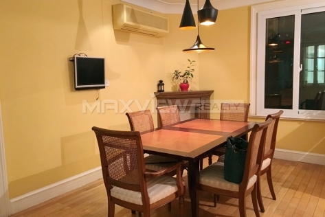 Old Apartment on Huashan Road 3bedroom 155sqm ¥22,000 SH016050