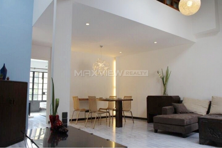 Rent 3br Old Lane House on Xinle Road 3bedroom 136sqm ¥30,000 SH016084