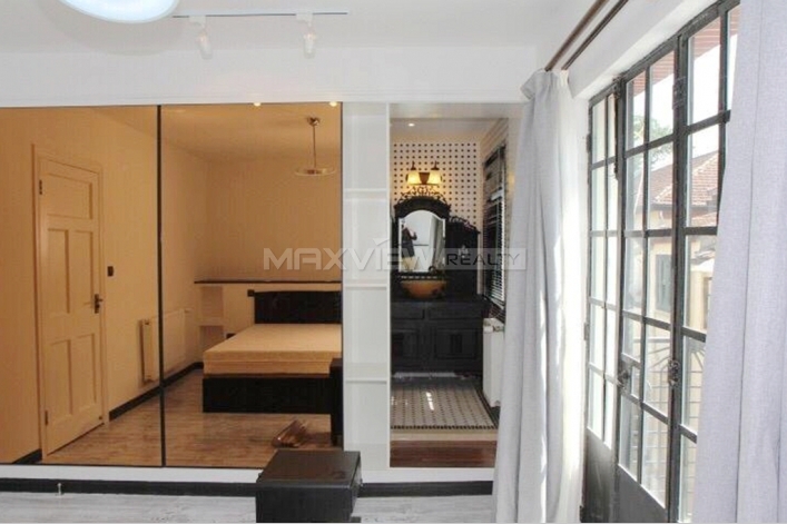 Rent 3br Old Lane House on Xinle Road 3bedroom 136sqm ¥30,000 SH016084