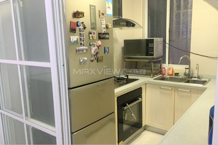 Delightful Old Apartment on Hengshan Road Rental in Shanghai 2bedroom 135sqm ¥20,000 SH016148