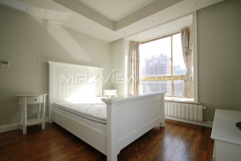 Smart 3br Royal Garden Rental in Shanghai 3bedroom 180sqm ¥30,000 SH016135