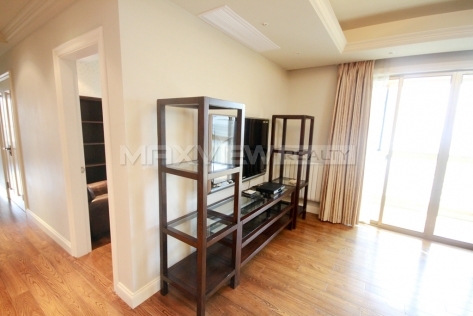 Smart 3br Royal Garden Rental in Shanghai 3bedroom 180sqm ¥30,000 SH016135