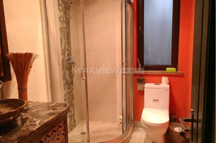 Jiushi Western Suburban Garden in Shanghai  3bedroom 290sqm ¥30,000 SH016166