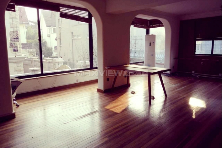 Rent Pretty 6br Old Apartment on Huashan Road 6bedroom 350sqm ¥90,000 SH016183