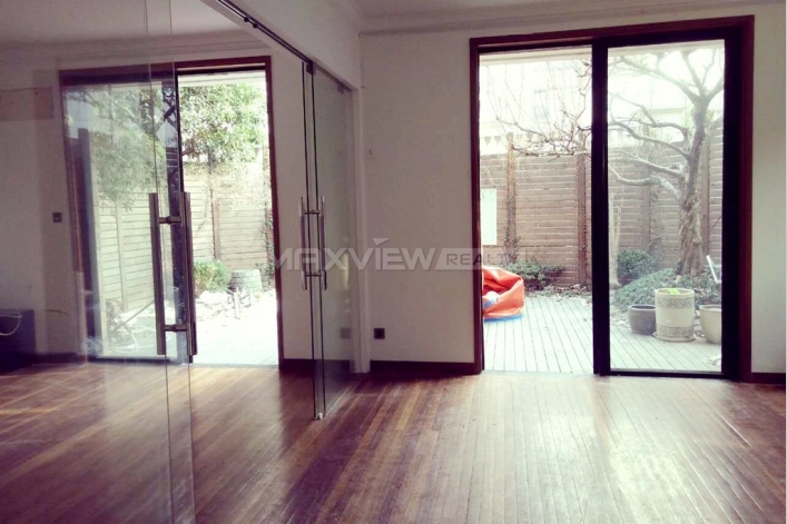 Rent Pretty 6br Old Apartment on Huashan Road 6bedroom 350sqm ¥90,000 SH016183