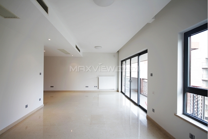 Fantastic unfirnished apartment in Sinan Mansion for rent in Shanghai 3bedroom 180sqm ¥45,000 SH015615