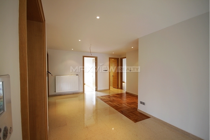 Fantastic unfirnished apartment in Sinan Mansion for rent in Shanghai 3bedroom 180sqm ¥45,000 SH015615