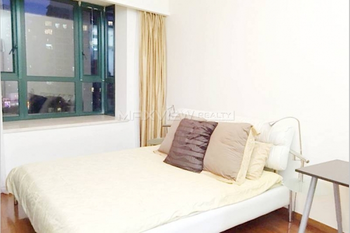 fantastic unfirnished apartment in Yanlord Garden 4bedroom 241sqm ¥44,000 PDA03724