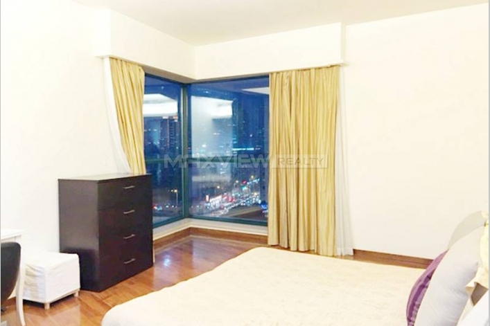 fantastic unfirnished apartment in Yanlord Garden 4bedroom 241sqm ¥44,000 PDA03724