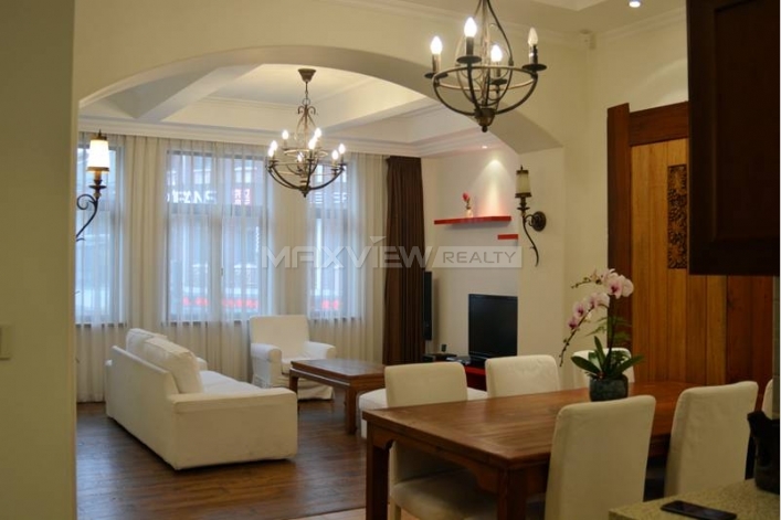 Old Apartment on Huaihai M. Road 2bedroom 132sqm ¥28,000 SH000332