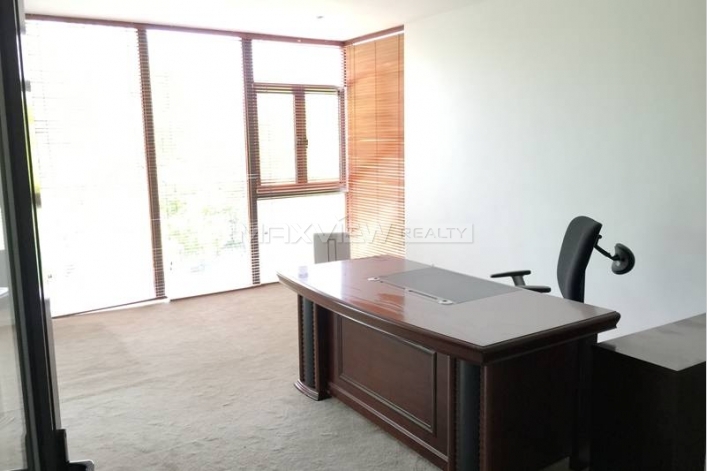 Fantastic unfirnished Villa in the Shanghai Age 5bedroom 352sqm ¥35,000 MHV00502