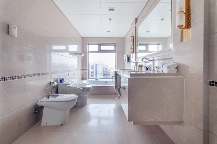 Spacious Apartment in Shimao Riviera Garden 3bedroom 229sqm ¥32,000 SH016409