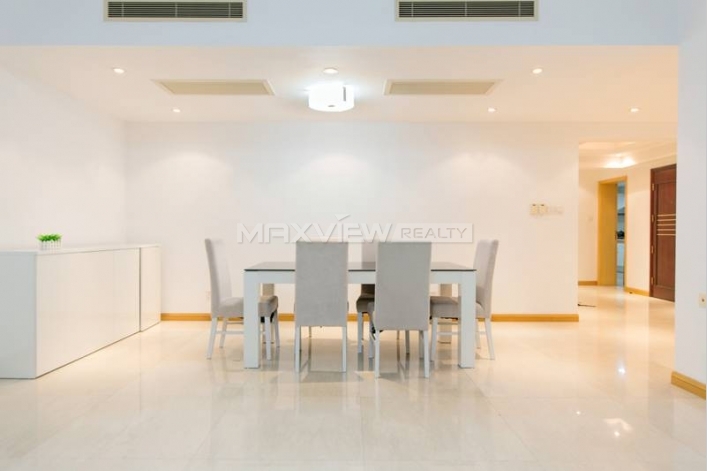 Spacious Apartment in Shimao Riviera Garden 3bedroom 242sqm ¥33,000 SH016412