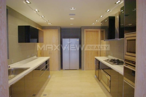 Cozy apartment in Fortune Residence of Shanghai 3bedroom 340sqm ¥65,000 PDA00301
