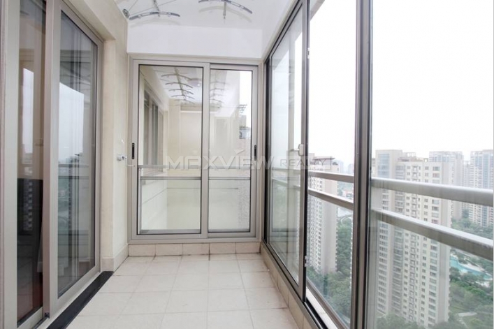 Rent a Magnificent apartment in shanghai of Yanlord Town 3bedroom 136sqm ¥24,000 SH016489