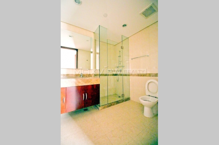 Rent a Excellent unfirnished apartment of River House in Shanghai 3bedroom 130sqm ¥30,000 SH016493