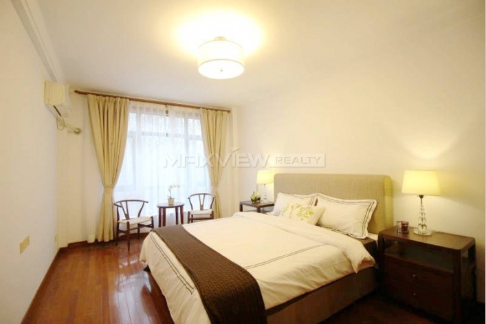 Old Apartment on Yuqing Road 3bedroom 170sqm ¥25,000 SH016518