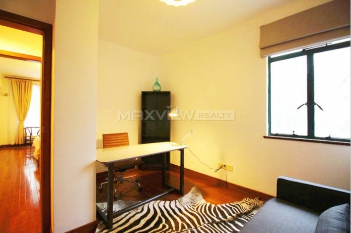 Old Apartment on Yuqing Road 3bedroom 170sqm ¥25,000 SH016518