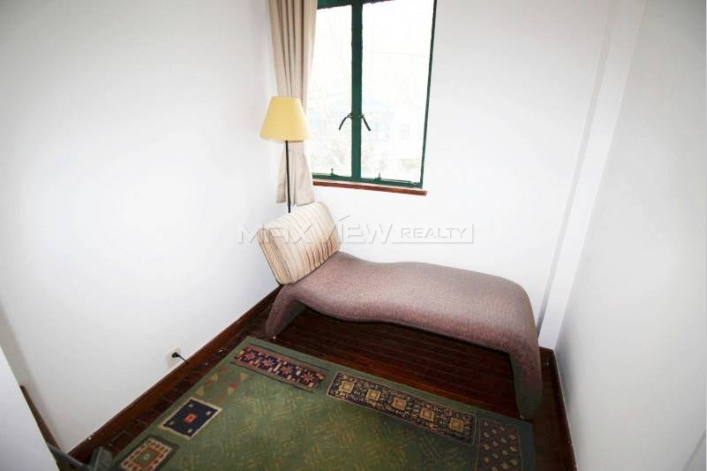 Old Apartment on Yuqing Road 3bedroom 170sqm ¥25,000 SH016518