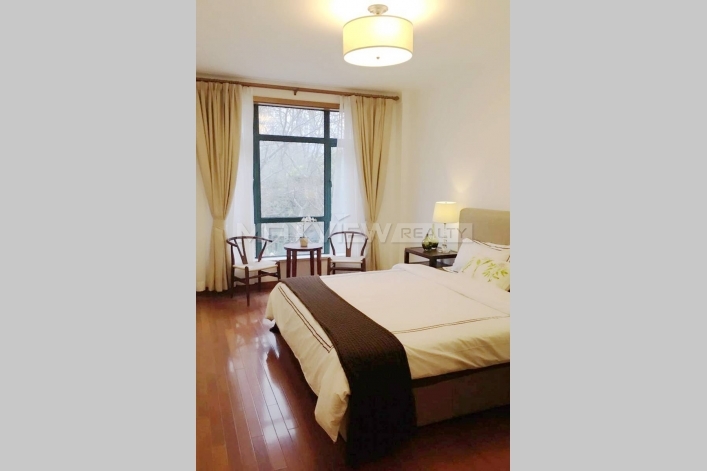 Old Apartment on Yuqing Road 3bedroom 170sqm ¥25,000 SH016518