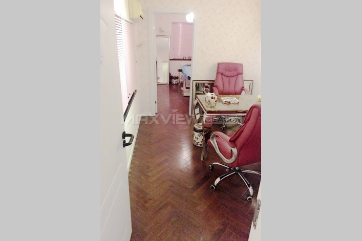 Old Apartment on Yueyang Road 4bedroom 200sqm ¥25,000 SH016535