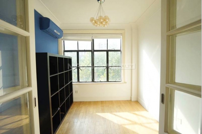 Old Apartment on Huashan Road 3bedroom 155sqm ¥22,000 SH016050