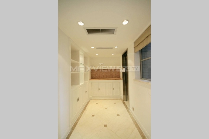 Renta picturesque apartment in Chevalier Place 4bedroom 333sqm ¥55,000 SH006168