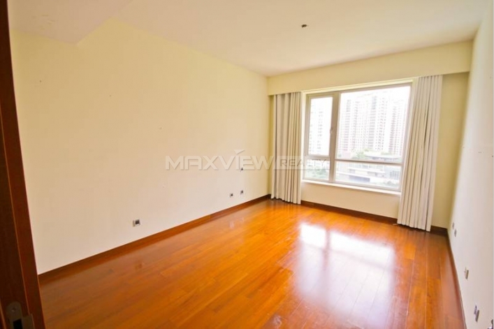 Rent a goodsight seeing apartment in Yanlord Town 3bedroom 165sqm ¥40,000 SH016589
