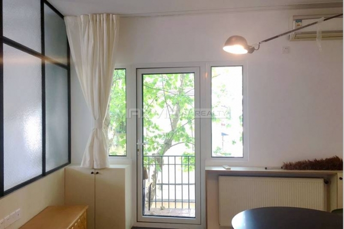 Old Apartment on Yuqing Road 3bedroom 120sqm ¥28,000 SH016602