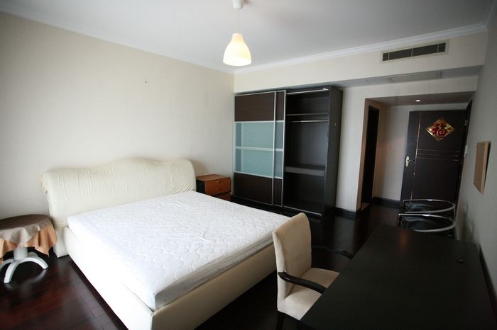 Shanghai rent apartment in Shimao Riviera Garden 3bedroom 237sqm ¥34,000 PDA07678