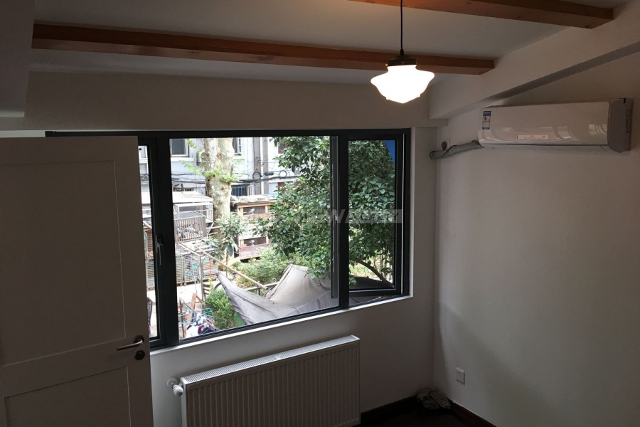 Old Apartment on Nanchang Road 2bedroom 102sqm ¥25,000 SH016791