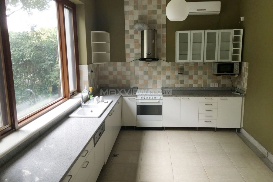 Rent a spacious house in Xijiao Hua Cheng Villa 4bedroom 420sqm ¥35,000 SH013412