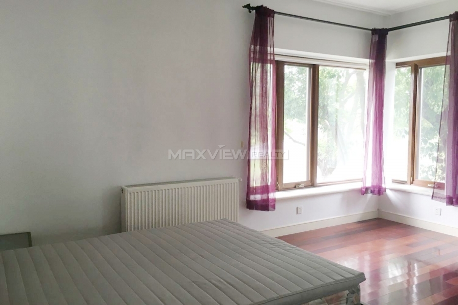 Rent a spacious house in Xijiao Hua Cheng Villa 4bedroom 420sqm ¥35,000 SH013412