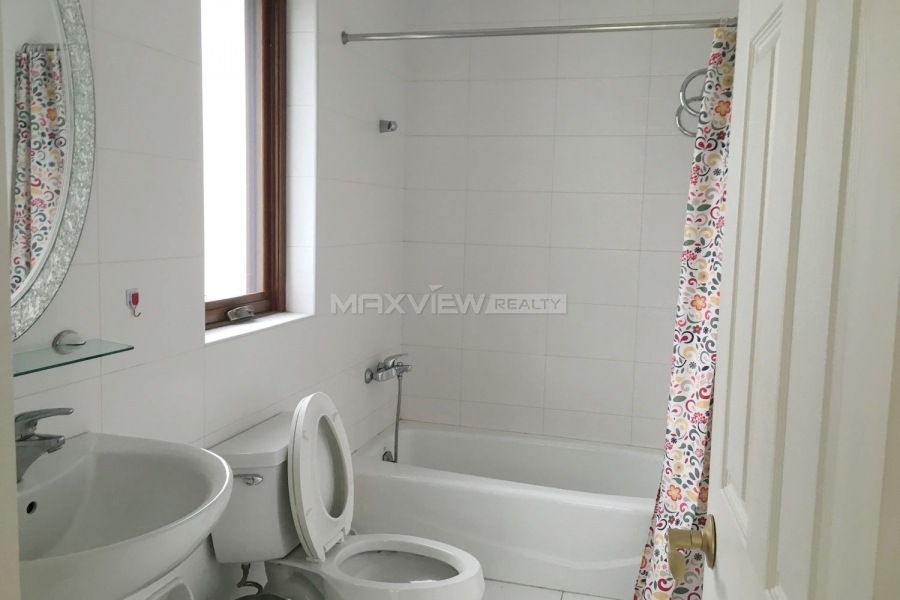 Rent a spacious house in Xijiao Hua Cheng Villa 4bedroom 420sqm ¥35,000 SH013412