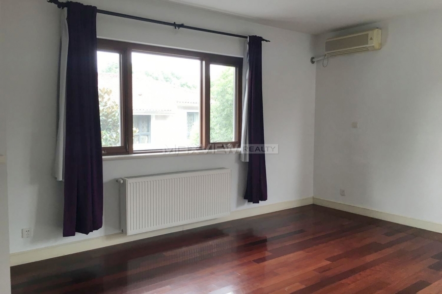 Rent a spacious house in Xijiao Hua Cheng Villa 4bedroom 420sqm ¥35,000 SH013412