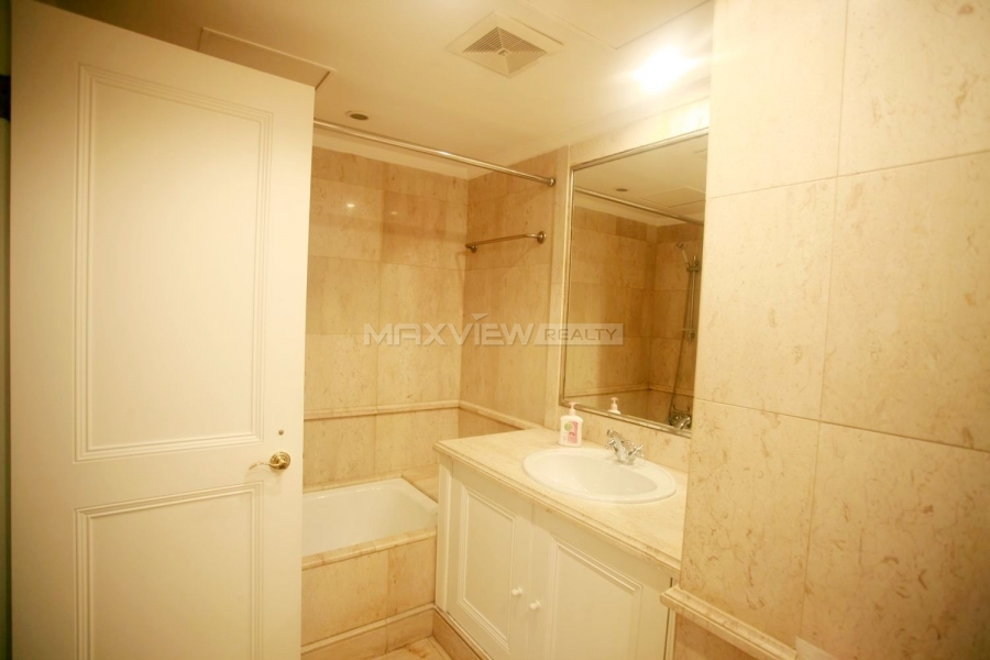 Apartment Shanghai rent 41 Hengshan Road 3bedroom 196sqm ¥38,000 XHA02169