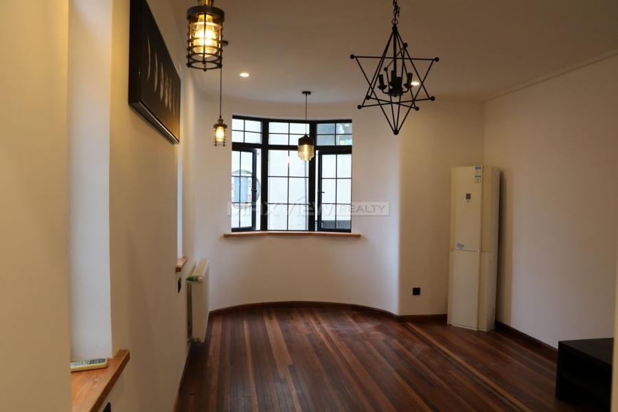 Old Apartment on Nan Chang Road 2bedroom 140sqm ¥20,000 SH000381