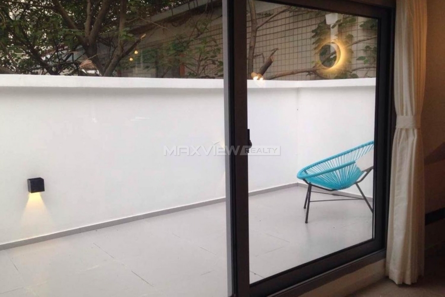 Rent an old house in Shanghai on Wulumuqi Road 3bedroom 135sqm ¥35,000 SH016844