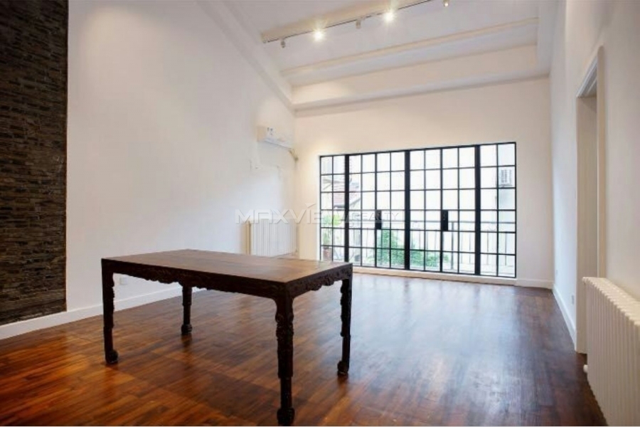 Rent an old apartment in shanghai on Wuyuan Road  3bedroom 200sqm ¥33,000 SH005670