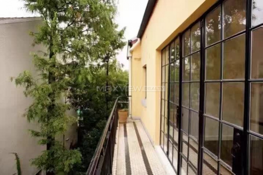 Rent an old apartment in shanghai on Wuyuan Road  3bedroom 200sqm ¥33,000 SH005670