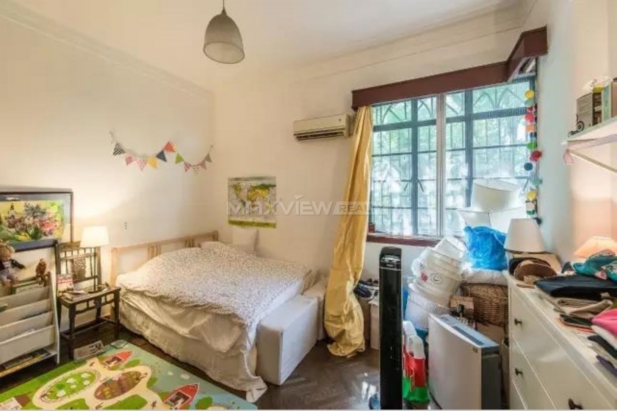 Rent a old house in Shanghai Nanjing W. Road 2bedroom 138sqm ¥28,000 L00903