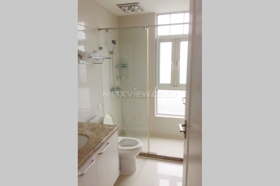 Shanghai house rent Tomosn Golf Villa 5bedroom 300sqm ¥30,000 SH015171