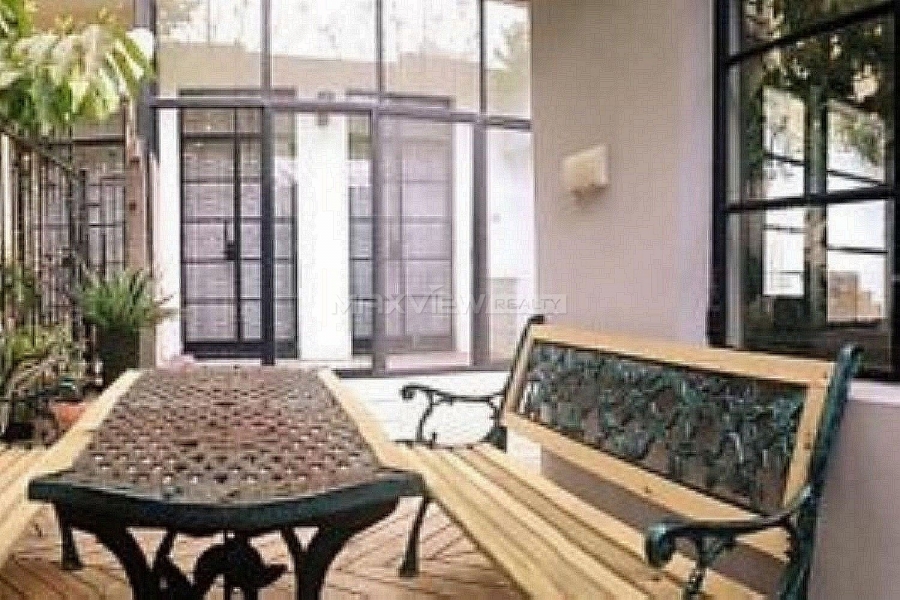 Rent a house in Shanghai Huaihai M. Road 2bedroom 100sqm ¥22,000 SH016941